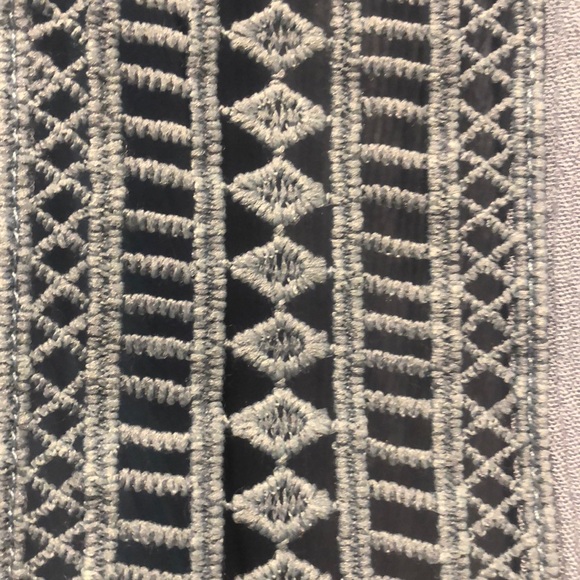 Tank - Picture 2 of 7